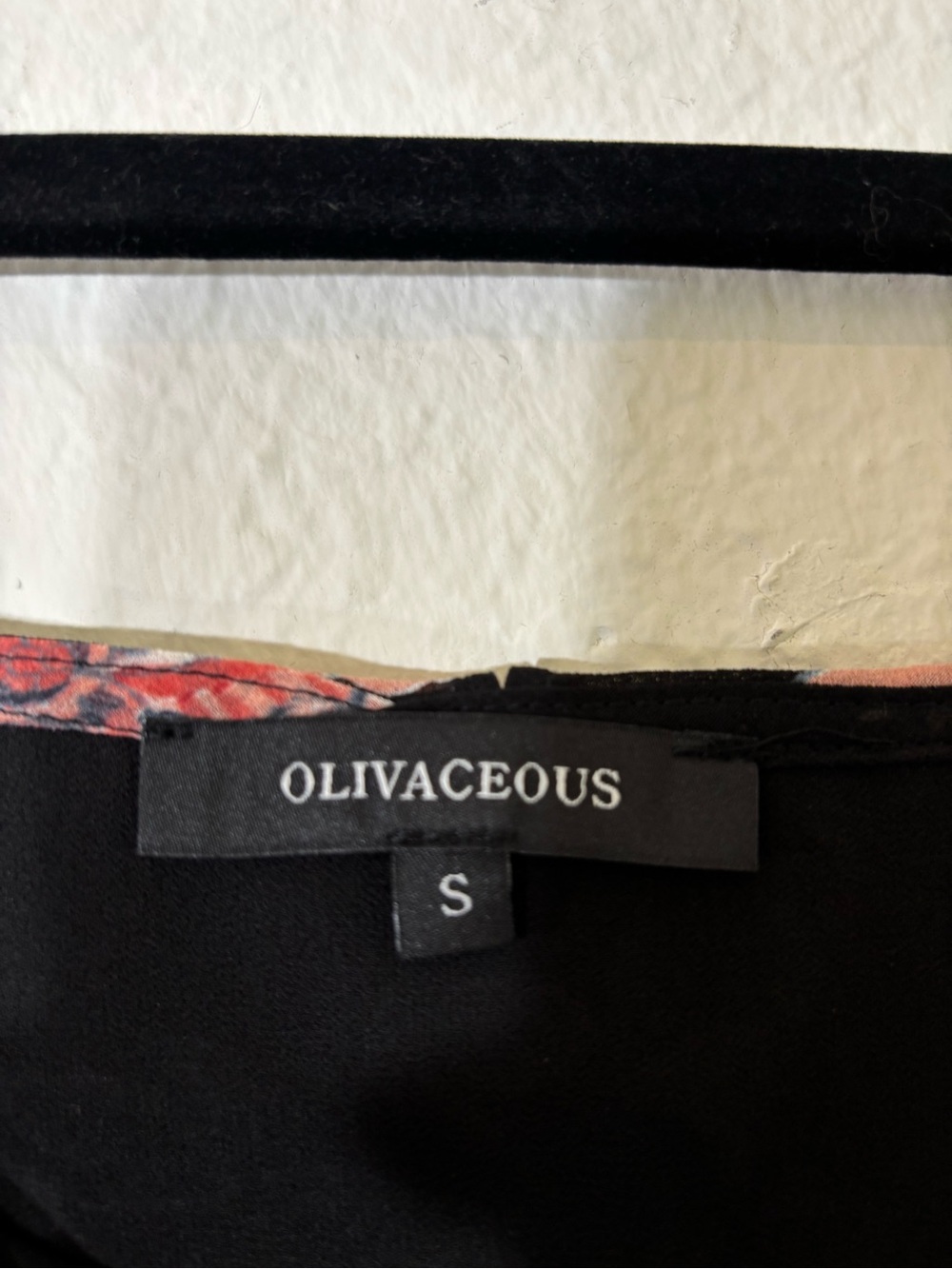 NWT Olivaceous Black Floral Off-Shoulder Blouse with Pink & Blue Flowers Small - Picture 9 of 11